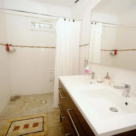 Spacious With Private Pool Holiday home
